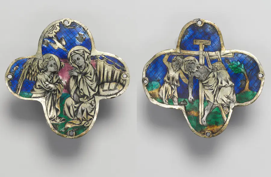 Quatrilobed Plaque (pair): The Annunciation and The Descent from the Cross