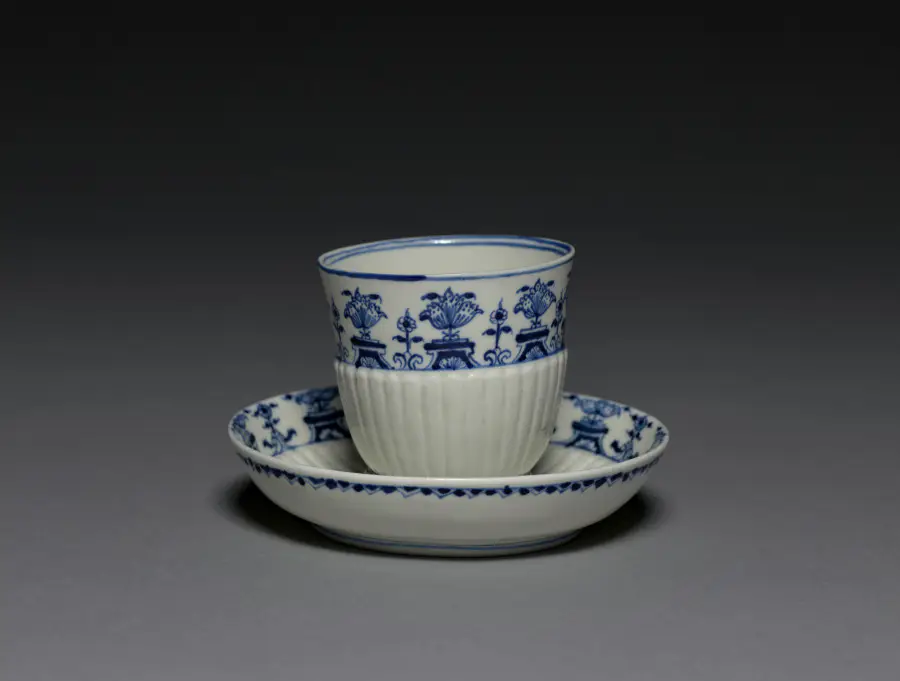 Cup and Saucer (tasse et soucoupe)