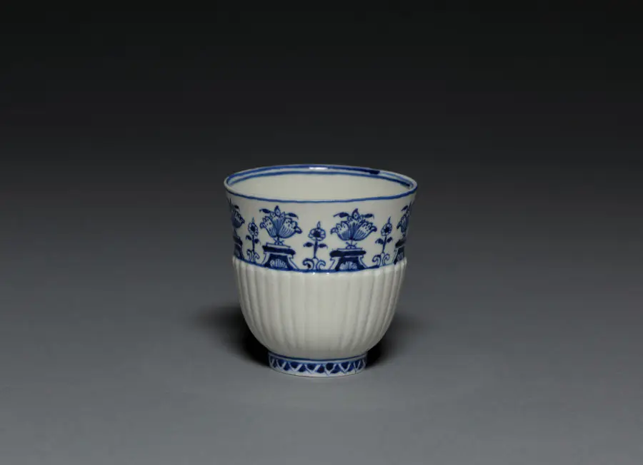 Cup