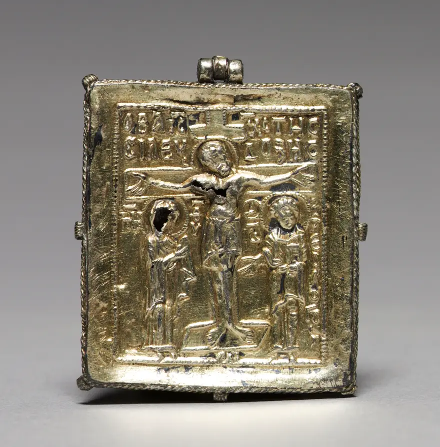 Enkolpion with the Crucifixion (front) and Saints Theodore and George (back)