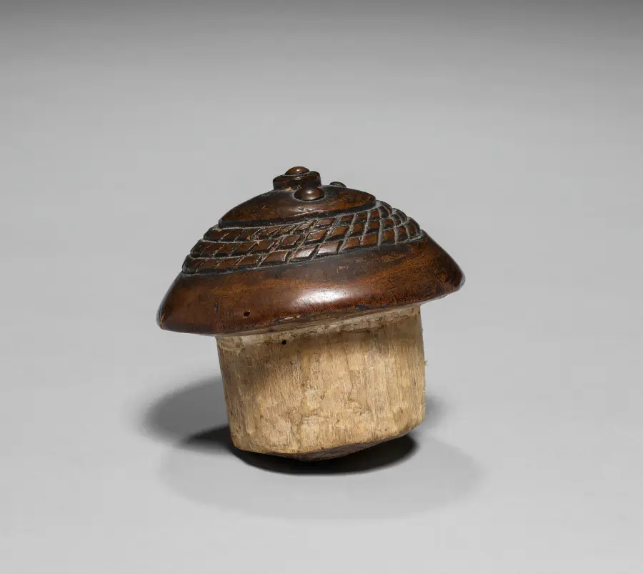 Female Bowl-Bearing Figure (lid)